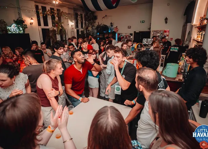 The Little Havana Party Hostel Kraków